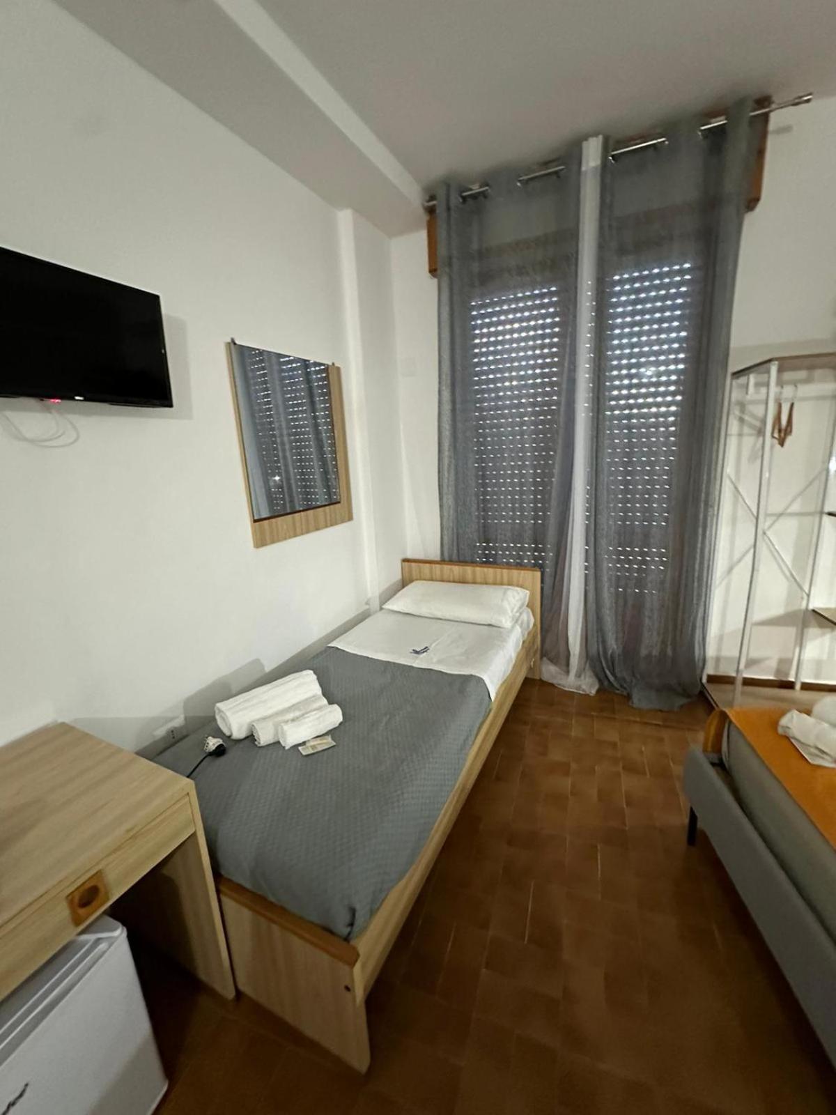 Residence Li Cylentos Hotel Il Villaggio Policastro Scario A 2 Passi Dal Mare Policastro Bussentino Exterior foto